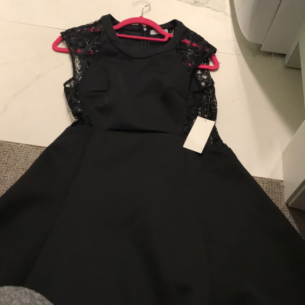 Tobi Dress